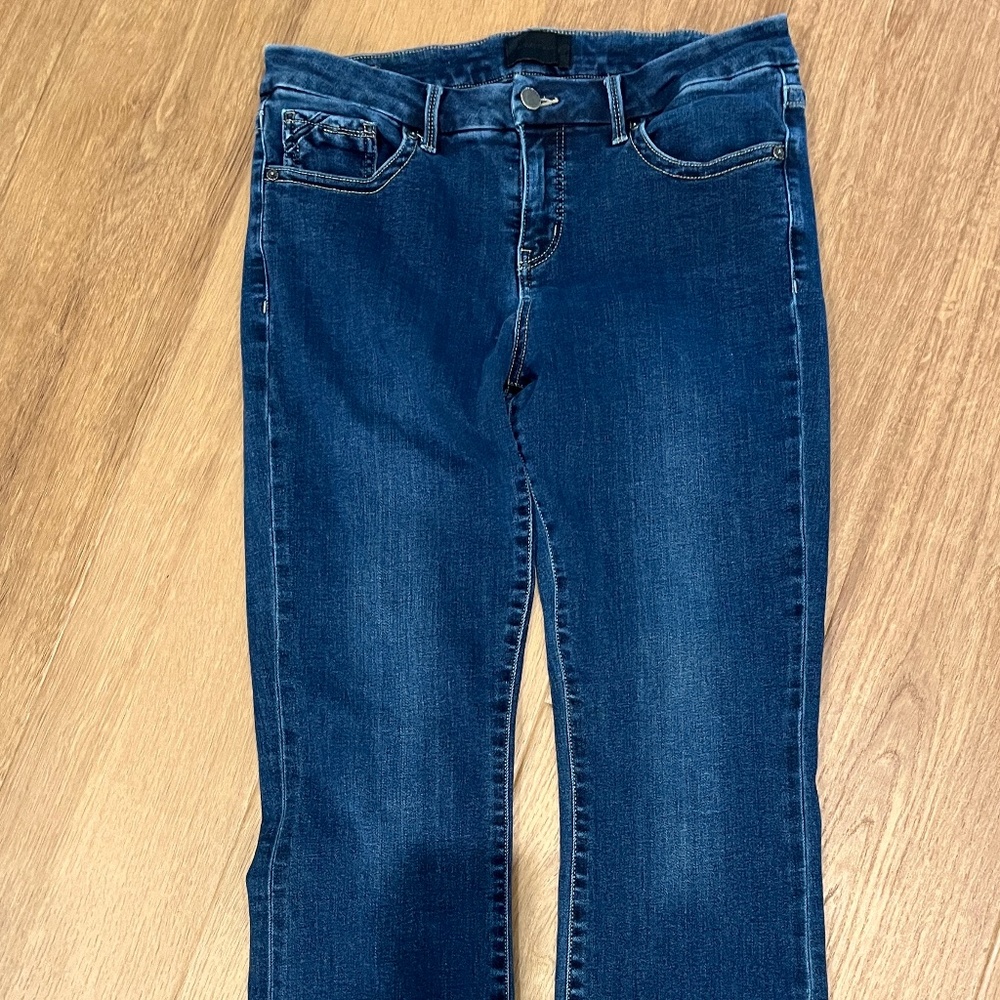 Buckle Black No. 76 women’s bootcut jeans size 30x32